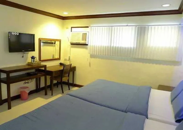 Resort Bluefins Lapu-Lapu City