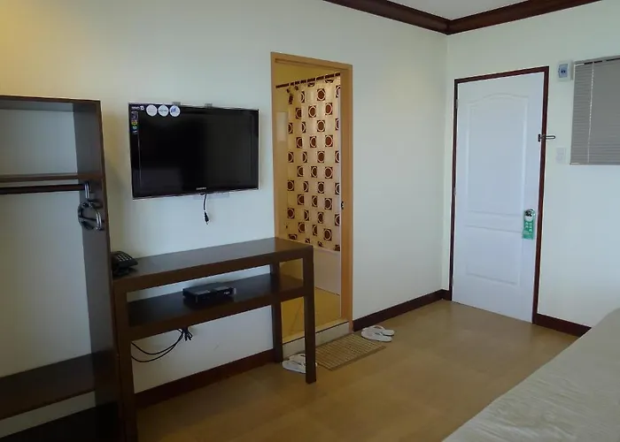 Bluefins Resort Lapu-Lapu City