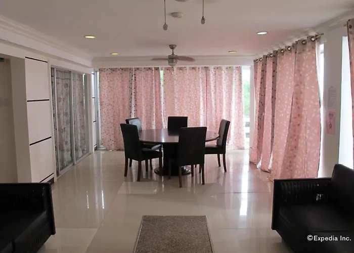 Resort Bluefins Lapu-Lapu City