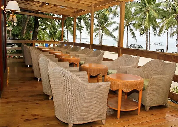 Bluefins Resort 3*