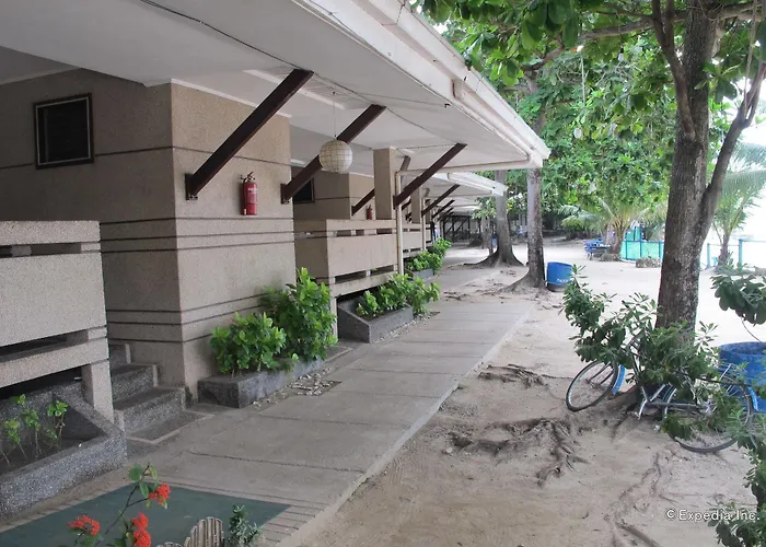 Resort Bluefins Lapu-Lapu City