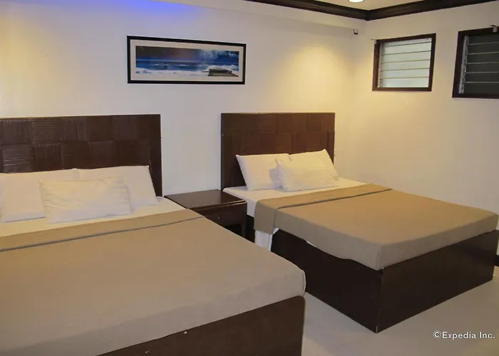 Bluefins Resort